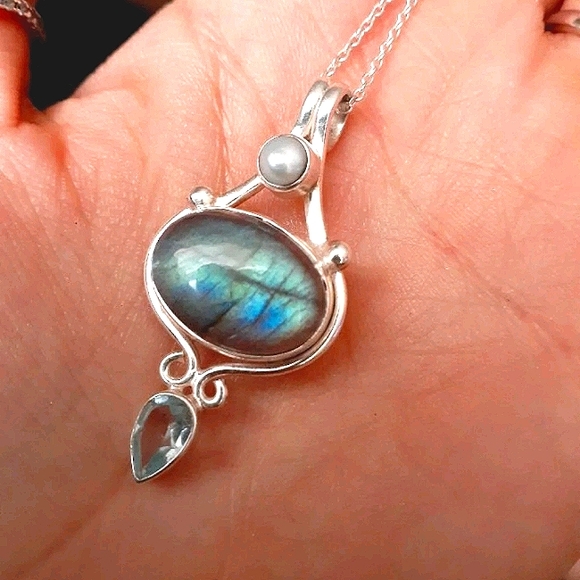 Labradorite topaz and pearl Sterling necklace - Picture 4 of 5